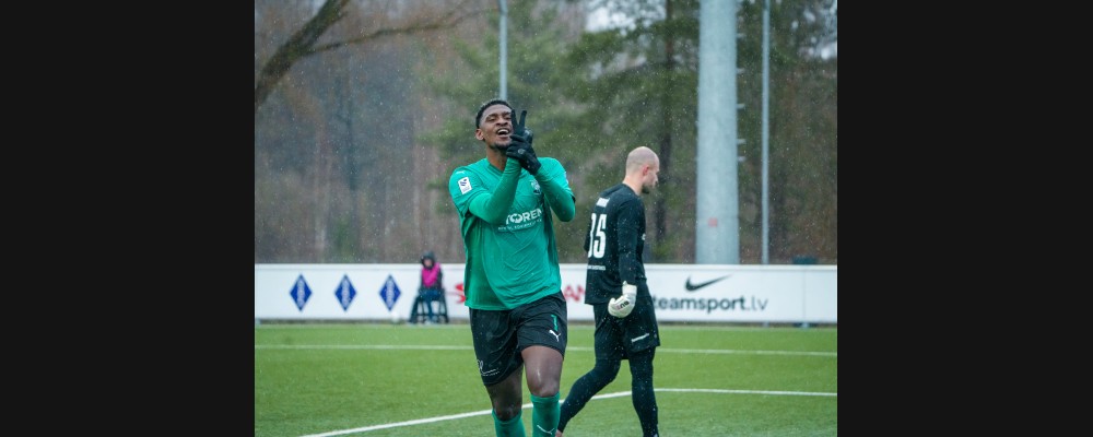 Trīs punkti pret turnīra favorītiem